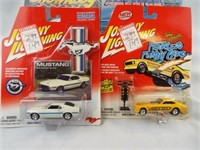 Johnny Lightning Vehicles in package (6)