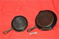 Antique C.I. dble lip skillets