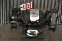 Working Duracraft 1/2-hp bench grinder