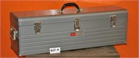 Near new Craftsman 30"x9"x9" port. tool box w/keys