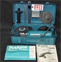 Nice working Makita 4" sander/grinder, mod 9501B