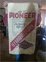 Pioneer Hybrid Seed Corn Bag