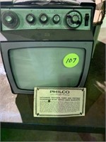 VINTAGE PHILCO TV WITH ACCESSORIES