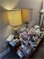 Nice Pr of Table Lamps & Miscellaneous