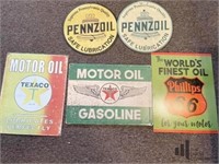 Metal Signs with Motor Oil Advertising