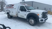 2011 Ford F550 Super Duty w/Encl Util Bed