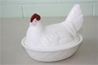 Milk Glass Hen on a Nest 8L