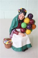 Royal Doulton Old Balloon Seller 7.5H