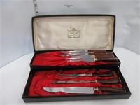 STAINLESS STEEL KNIFE SET - CROWN CREST
