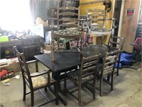 Very Nice Antique Table & 6 Chairs