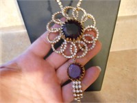 PURPLE STONES AND CLEAR RHINESTONE NECKLACE.
