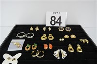 Lot of Earrings