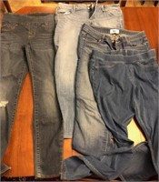 Lot of 4 pairs of jeans ladies size 31