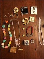 Small lot of costume jewelry- one pair of earringr