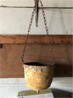 Cast iron hanging pot About 10 inches wide