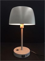 Lamp with usb port