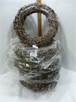 NEW Wreaths 14" Wide - qty 5 (Crafting)