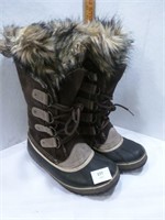 Ladies Sorel Boots - Size 7