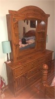 6-drawer wood dresser with mirror