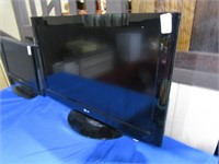 32" LG Flat Screen TV