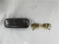 "GUCCI" DESIGNER SUN GLASSES WITH CASE