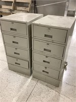 Pair of 4-drawer cabinets