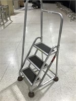 Stainless steel rolling step ladder