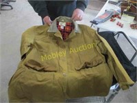 AMERICAN FIELD HUNTING JACKET SIZE LARGE