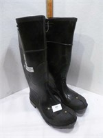 NEW Steel Toe Rubber Boots - Size 7