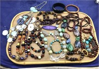 Tray of Colorful Bead & Shell & Wooden Jewelry
