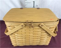Longaberger Picnic Basket W/Dishes