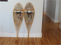SNOWSHOES WITH STRAPS 48"