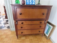 PERIOD CHES DESK WITH TIGER MAPLE - CONTENTS ON