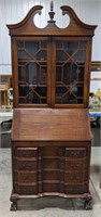 Beautiful Vintage Mahogany Curio Display Cabinet