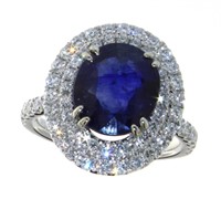 14kt Gold 6.24 ct Oval Sapphire& Diamond Ring