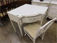 FRENCH PROVISIONAL BEDROOM SET