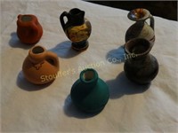Miniature pottery pcs. tallest is 2"