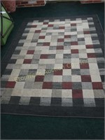 Area Rug  (shows wear) 5' x 7 1/2'
