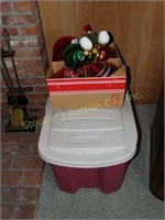 Christmas Decor in 40 gal plastic tote
