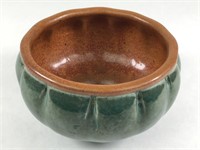 Green Gourd Shape Stoneware Bowl