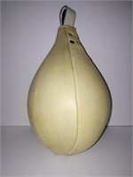 Ballon Poire en cuir de 15’’ en cuir naturel