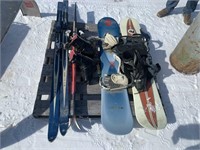 skiis & snow boards