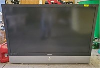 SAMSUNG 60” DLP TV