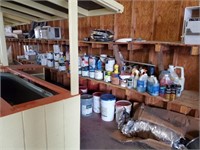 LARGE GROUP OF MISC PAINT SUPPLIES