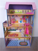 Doll House w/Elevator