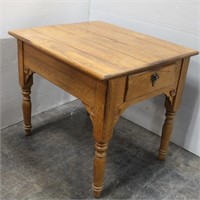 Oak Fluted Legged Single Drawer Side Table