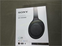 Sony WH-1000XM4 Wireless noise cancelling headset