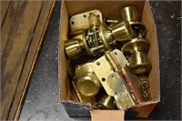 Box w/Brass Hinges & Door Sets