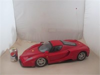 Grand modèle de Ferrari téléguidée (manque la