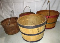 Lot of 4 Vintage Produce Baskets